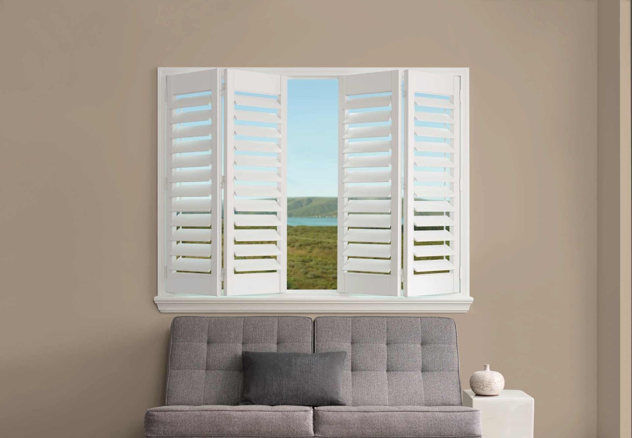 Easy to Clean Hunter Douglas Palm Beach™ Polysatin™ Vinyl Shutters near Quincy, Illinois (IL)